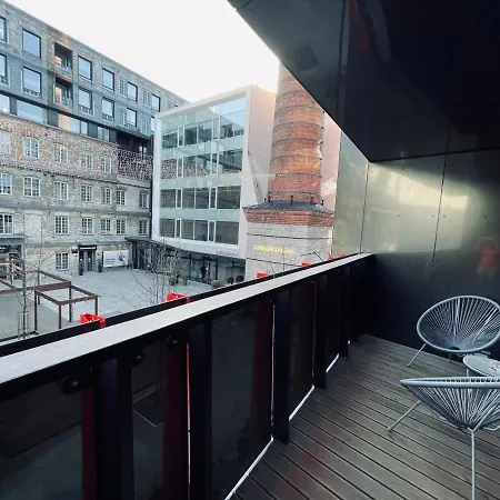 Dream - Executive With Balcony アパート